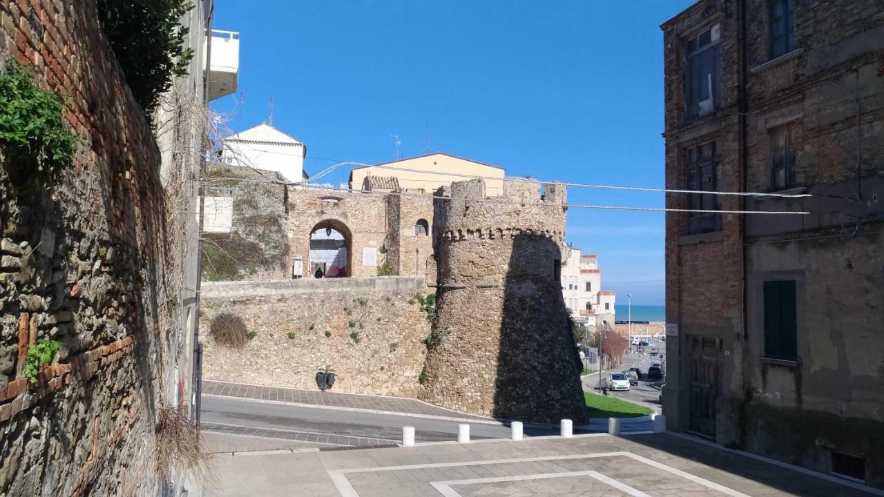 Casa Chiara Imbarco Isole Tremiti Villa Termoli Kültér fotó