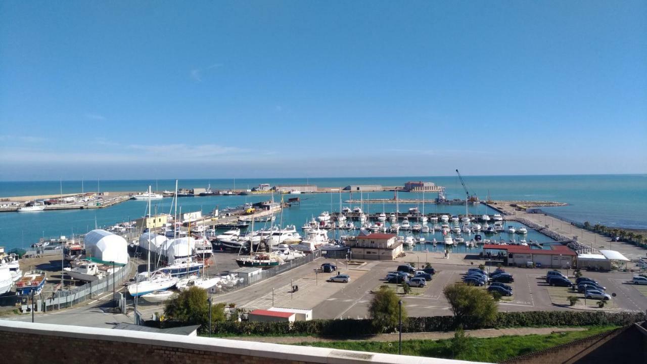 Casa Chiara Imbarco Isole Tremiti Villa Termoli Kültér fotó